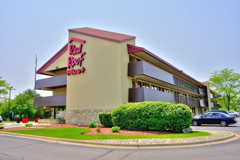 Hotel Super 8 By Wyndham Deerfield - Northbrook Zewnętrze zdjęcie