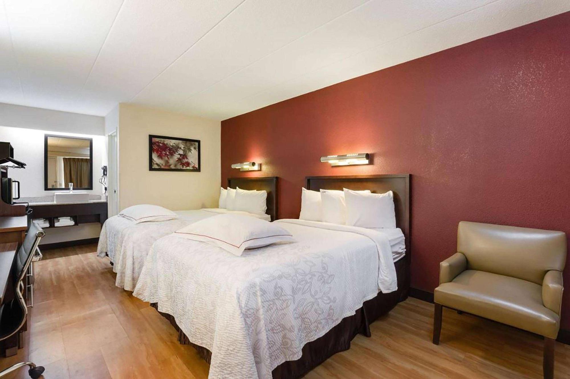 Hotel Super 8 By Wyndham Deerfield - Northbrook Zewnętrze zdjęcie